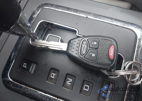 2006 Chrysler Pacifica Touring z USA, uszkodzony, nr VIN 2A8GF68486R890357